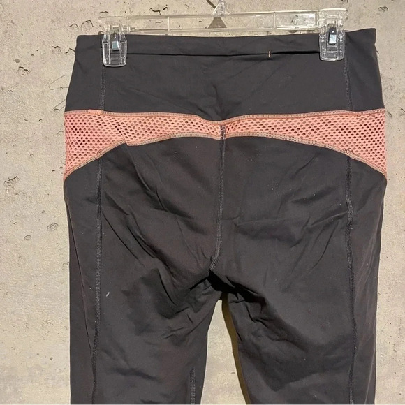 VSX Victoria’s Secret Sport Knockout Tight Grey Pink Size M Pocket - Picture 6 of 10